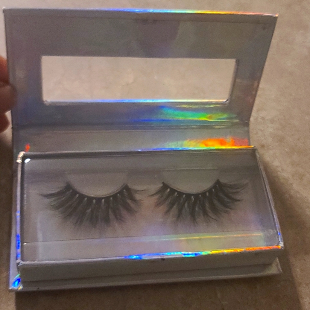 Lashes
